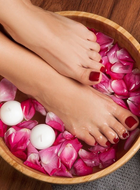 Pedicure, CND Vinylux Pedicure for men and women, shellac, gel polish, professional pedicure here at The Treatment Rooms